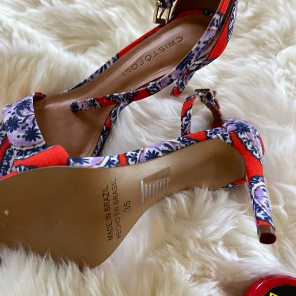 Blue/Red/White Floral Print Satin sandals. - Picture 5 of 8